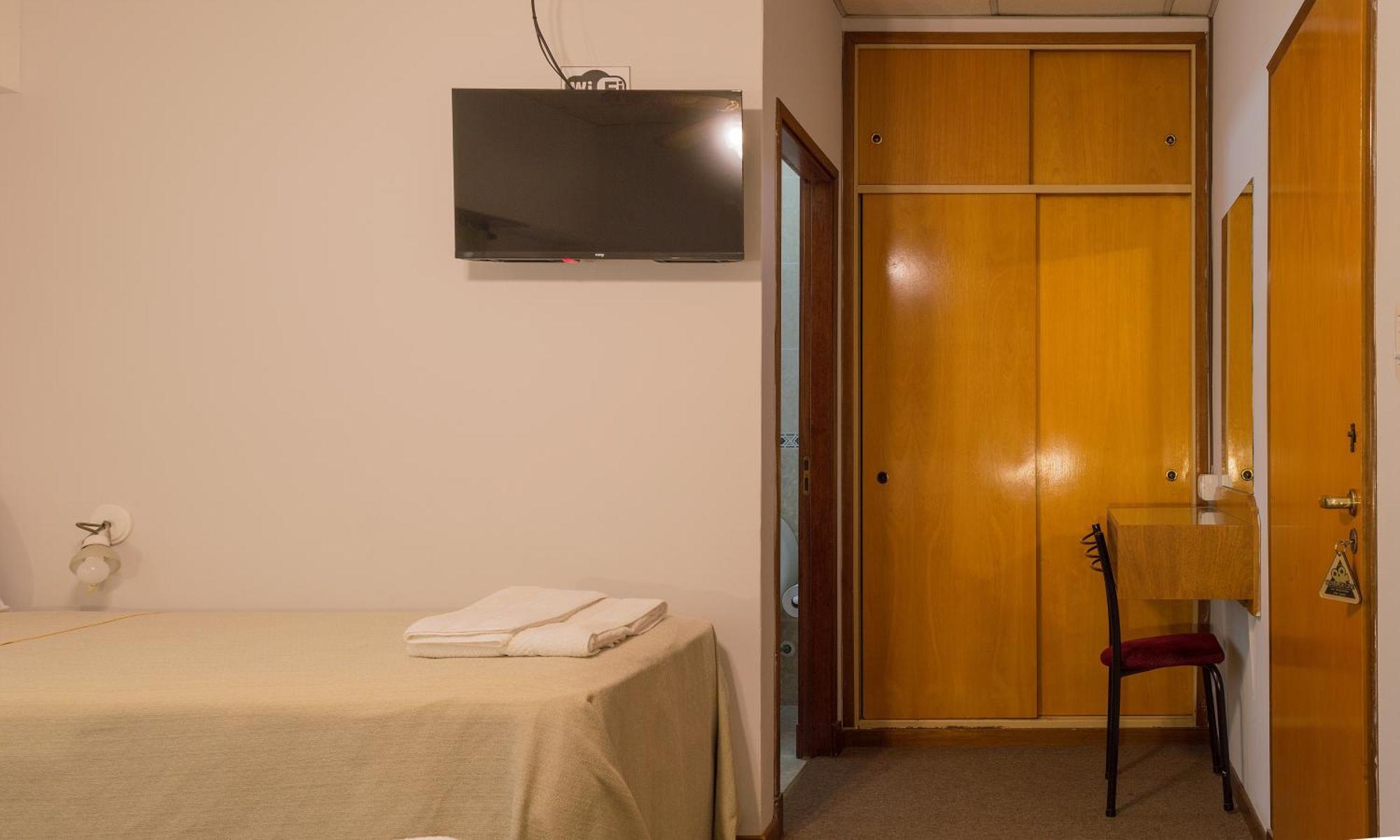 Hotel De Cine Las Golondrinas Villa Gesell Pokoj fotografie