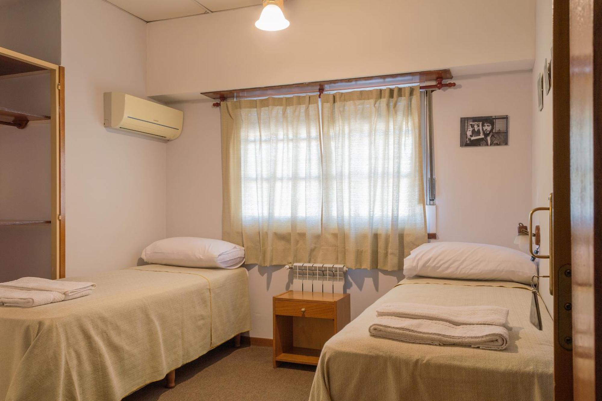 Hotel De Cine Las Golondrinas Villa Gesell Pokoj fotografie