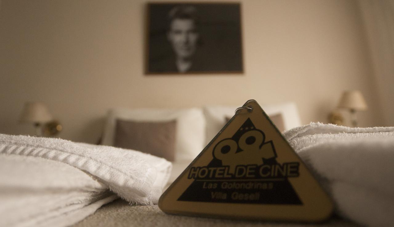 Hotel De Cine Las Golondrinas Villa Gesell Exteriér fotografie